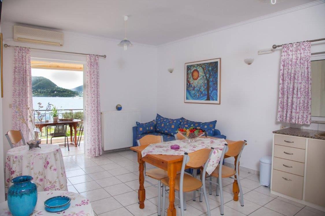 Dimosthenis Apartments Nydri (Lefkada) Ngoại thất bức ảnh